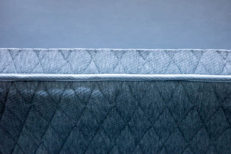 Matelas à ressort Laval