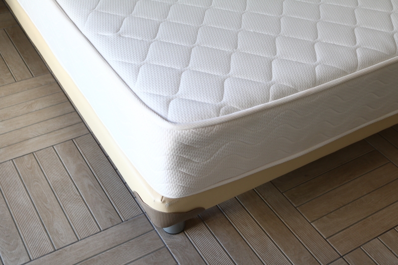Quels sont les signes indiquant qu'il est temps de remplacer son matelas ? Montréal